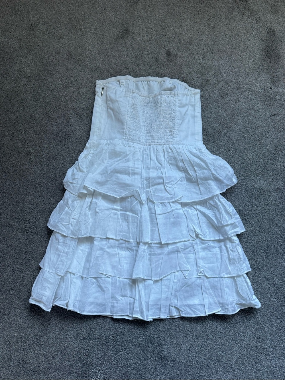 Express Dress - Picture 3 of 4